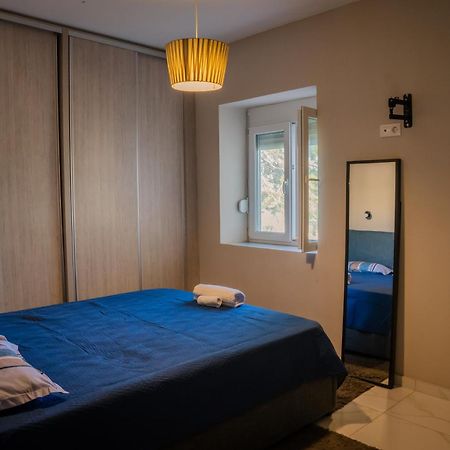 Oliana'S Luxury House Appartement Mantouki Buitenkant foto